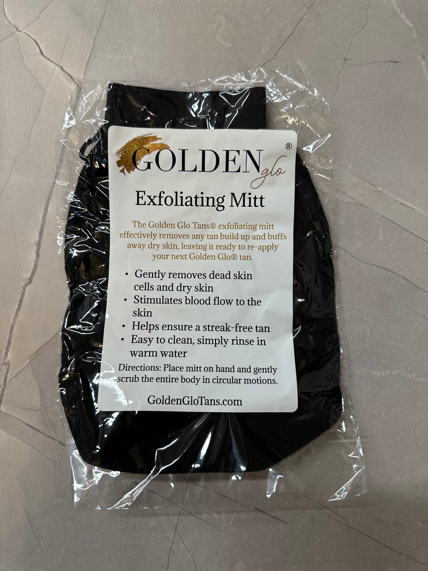 Getaway Glo Exfoliating Mitt
